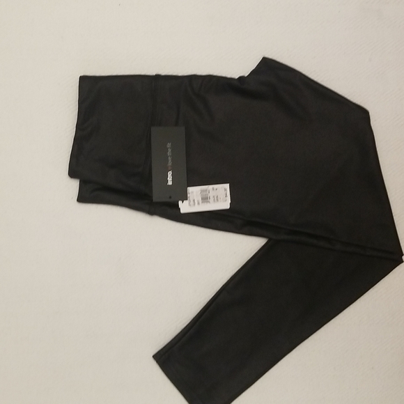 intro. Pants - NWT Intro Love the fit leggings size M